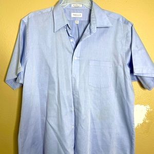 Men’s Short Sleeve Dress Shirt.  XXL